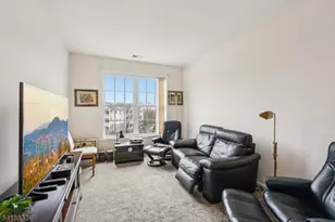 1209 Holly Ln, Cedar Grove Twp., NJ 07009 - Photo 10