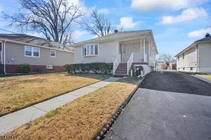 2075 Barnett St, Rahway, NJ 07065 - Photo 2