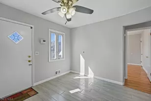 2075 Barnett St, Rahway, NJ 07065 - Photo 14