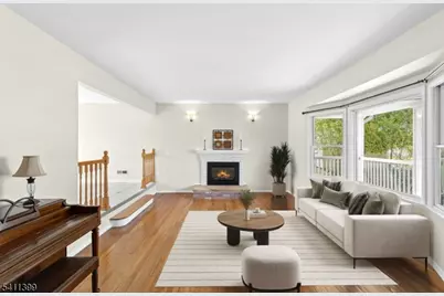 42 Arden Ct, Berkeley Heights Township, NJ 07922 - Photo 4