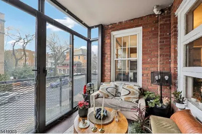 5 Roosevelt Pl #1E, Montclair, NJ 07042 - Photo 10