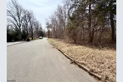 10 Loantaka Ln, Chatham Township, NJ 07960 - Photo 2