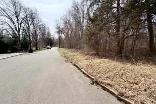 10 Loantaka Ln, Chatham Township, NJ 07960 - Photo 2