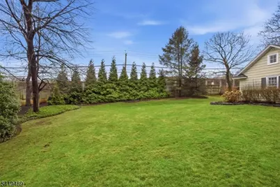 67 West Rd, Millburn, NJ 07078 - Photo 38