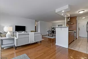 530 Valley Rd, Montclair, NJ 07043 - Photo 6