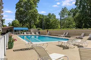 530 Valley Rd, Montclair, NJ 07043 - Photo 22