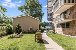 530 Valley Rd, Montclair, NJ 07043 - Photo 24