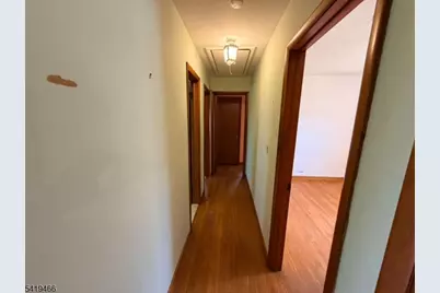 32 Lake Dr, Parsippany, NJ 07005 - Photo 8