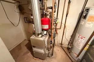 32 Lake Dr, Parsippany, NJ 07005 - Photo 28