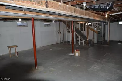 8 Millbrook Rd, Franklin Township, NJ 07882 - Photo 18