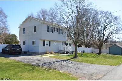 8 Millbrook Rd, Franklin Township, NJ 07882 - Photo 2