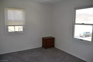 8 Millbrook Rd, Franklin Township, NJ 07882 - Photo 16