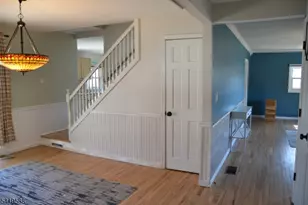 8 Millbrook Rd, Franklin Township, NJ 07882 - Photo 10