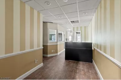 530 Ea Main St Unit 5B, Chester, NJ 07930 - Photo 4