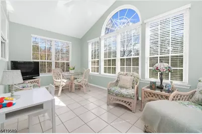 31 Abraham Rd, Readington, NJ 08889 - Photo 2