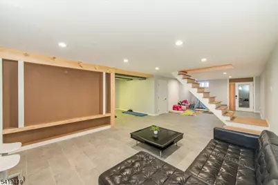 17 Mulford Rd, Andover Township, NJ 07848 - Photo 32