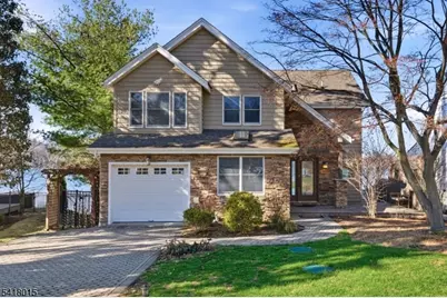 9 Balsam Pkwy, Sparta Township, NJ 07871 - Photo 2