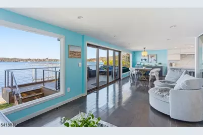 9 Balsam Pkwy, Sparta Township, NJ 07871 - Photo 12