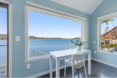 9 Balsam Pkwy, Sparta Township, NJ 07871 - Photo 32