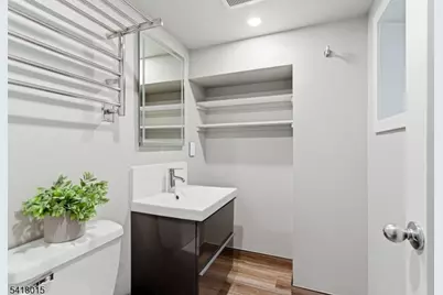 9 Balsam Pkwy, Sparta Township, NJ 07871 - Photo 20