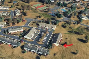 253 Spruce Ct, Raritan Township, NJ 08822 - Photo 2