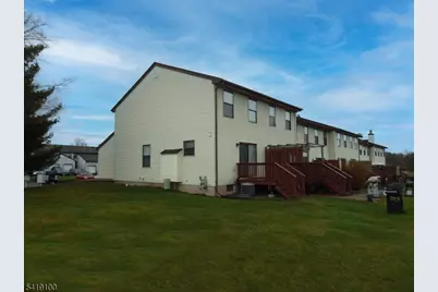 253 Spruce Ct, Raritan Township, NJ 08822 - Photo 22