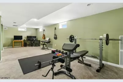 91 Sycamore Ave, Bridgewater, NJ 08807 - Photo 18