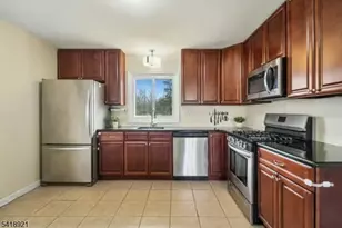 91 Sycamore Ave, Bridgewater, NJ 08807 - Photo 8