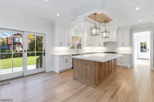 2 Whitman Dr, Chatham Township, NJ 07928 - Photo 6