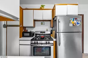 48 Wilfred St, West Orange Township, NJ 07052 - Photo 18