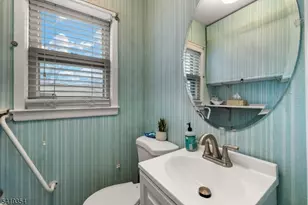 48 Wilfred St, West Orange Township, NJ 07052 - Photo 22