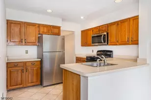 38 Noelle Ct, Lincoln Park, NJ 07035 - Photo 14