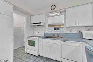 26 Dogwood Rd, West Orange Township, NJ 07052 - Photo 10