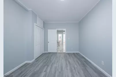 723 E 26th St, Paterson, NJ 07504 - Photo 4