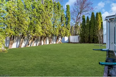 47 Johnson Ave, West Caldwell, NJ 07006 - Photo 24