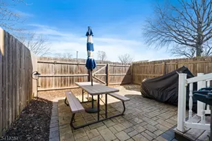 302 Columbia Common, Hillsborough Township, NJ 08844 - Photo 24