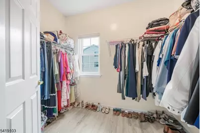 45 Windsor Dr, Lincoln Park, NJ 07035 - Photo 16