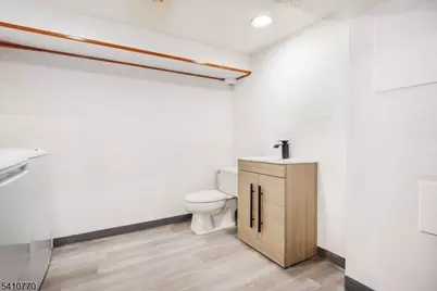 428 Essex Ave, Bloomfield, NJ 07003 - Photo 24