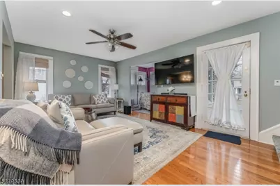 22 E Brown Street, Somerville, NJ 08876 - Photo 4