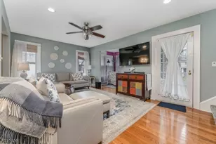 22 E Brown St, Somerville, NJ 08876 - Photo 4