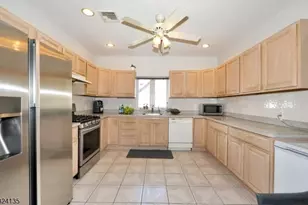 253 Delawanna Ave, Clifton, NJ 07014 - Photo 8