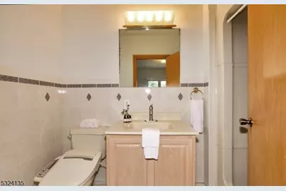 253 Delawanna Ave, Clifton, NJ 07014 - Photo 14