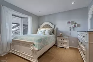 1044 Summit Ln, Mountainside, NJ 07092 - Photo 18