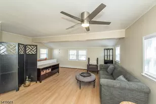 40 Kingsland Rd, West Milford Twp., NJ 07421 - Photo 2