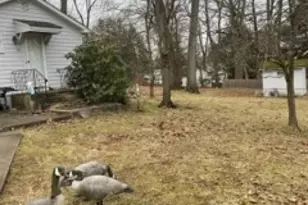 77 Wardle Ave, Berkeley Heights Township, NJ 07922 - Photo 1