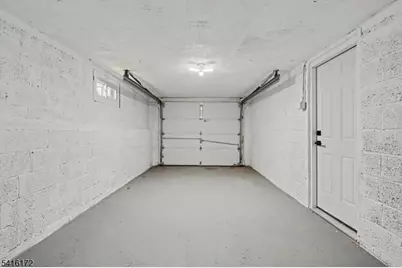 127 Albert St, North Arlington, NJ 07031 - Photo 36