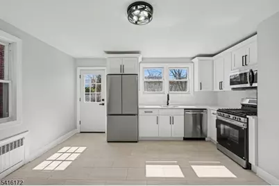 127 Albert St, North Arlington, NJ 07031 - Photo 12