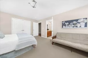 4 Steinbeck Ct, Alexandria Township, NJ 08848 - Photo 32