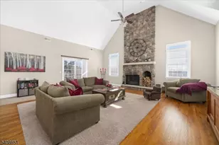 4 Steinbeck Ct, Alexandria Township, NJ 08848 - Photo 14