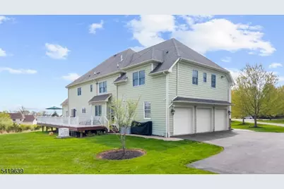4 Steinbeck Ct, Alexandria Township, NJ 08848 - Photo 4